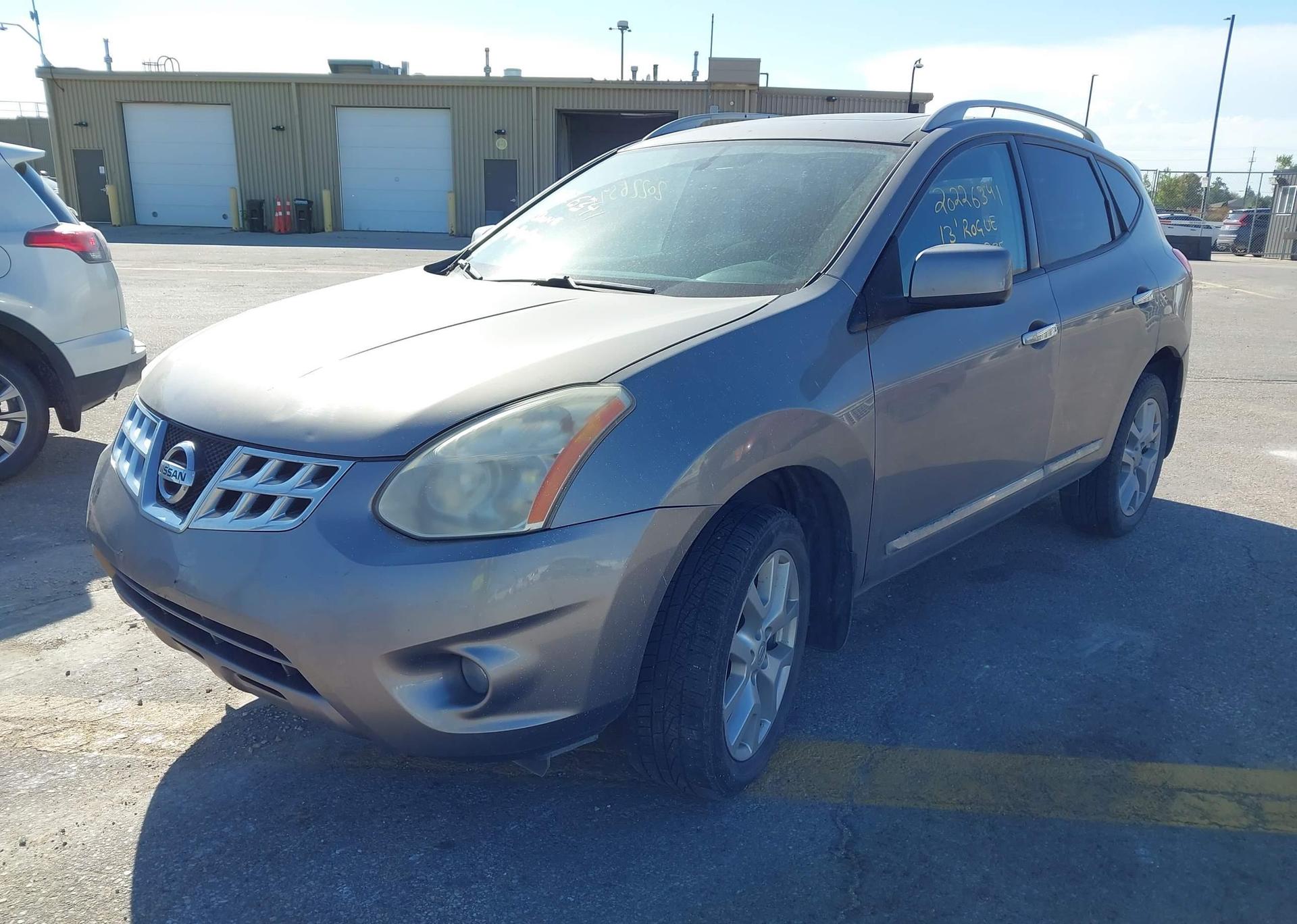 2013 NISSAN ROGUE SV