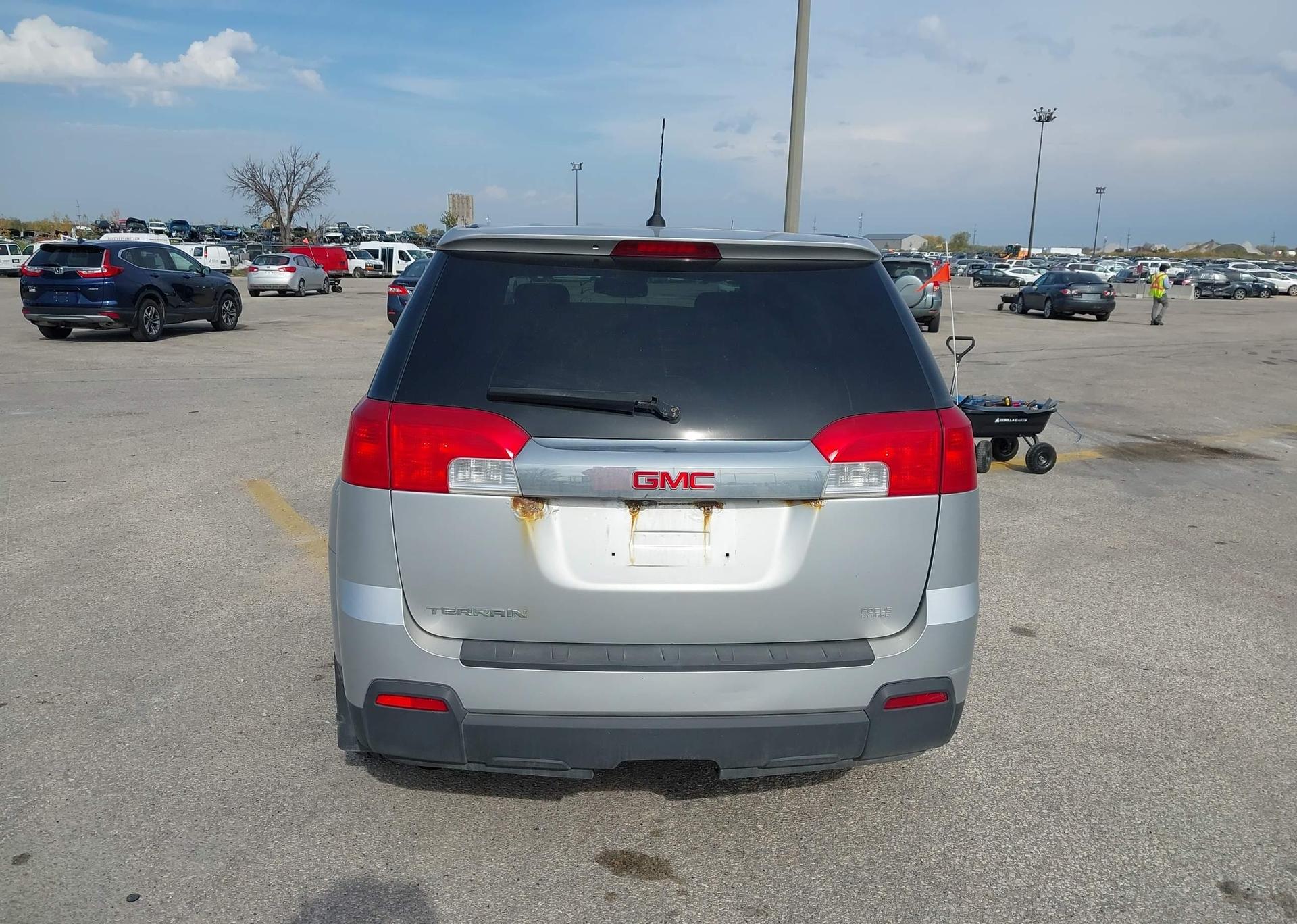 2011 GMC TERRAIN SLE
