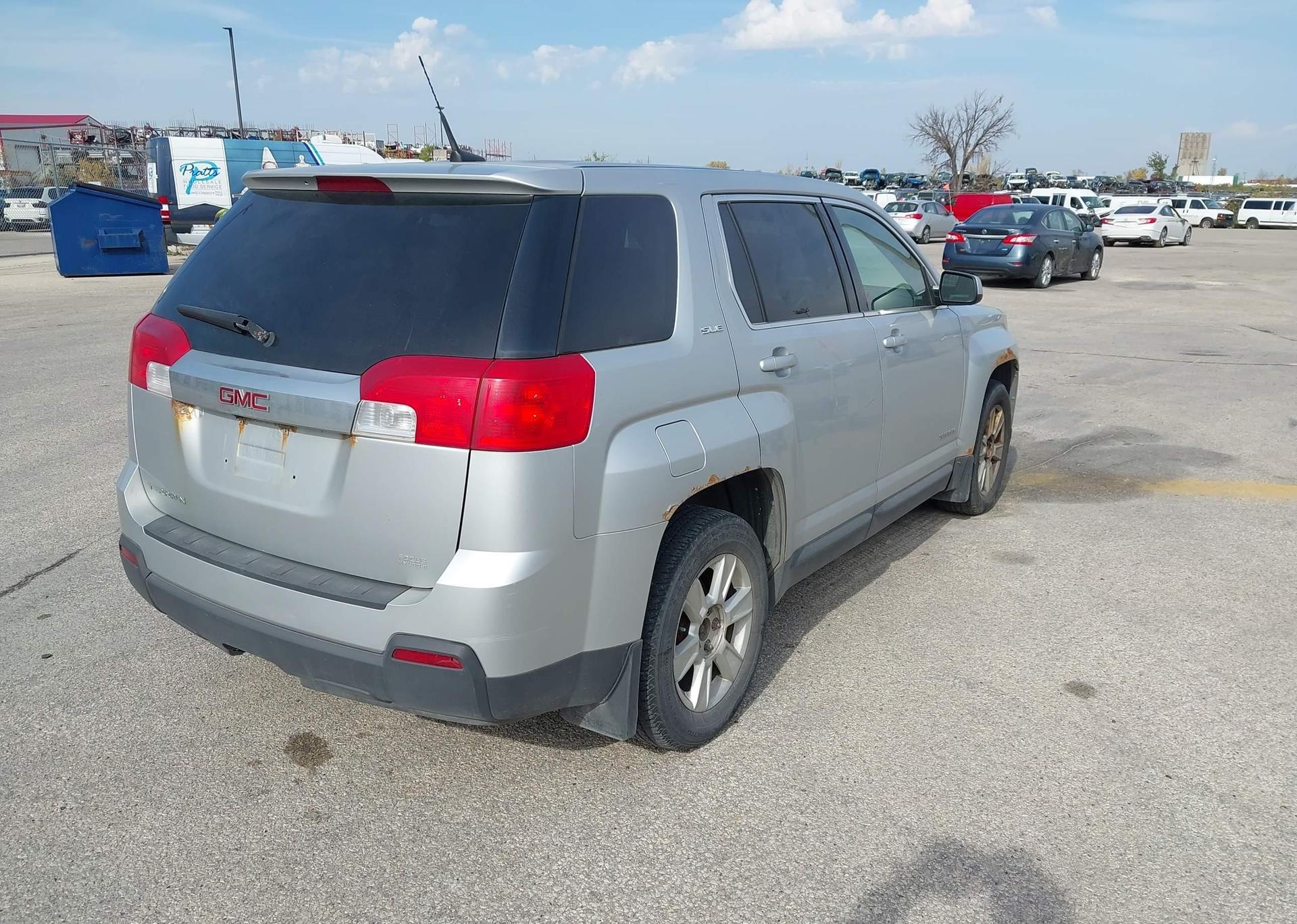 2011 GMC TERRAIN SLE