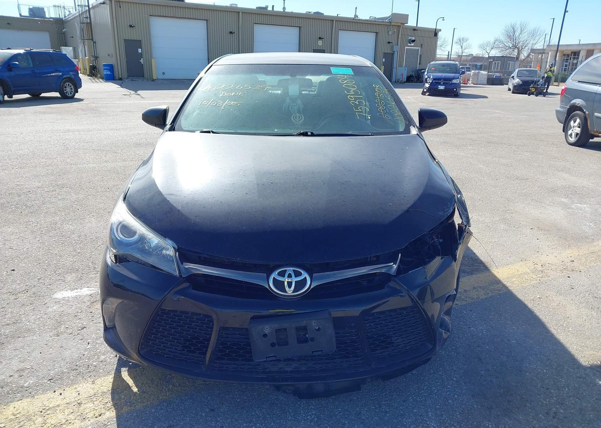 2017 TOYOTA CAMRY XSE