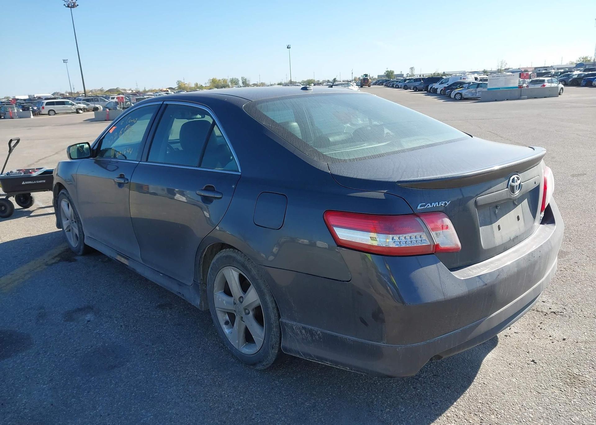 2010 TOYOTA CAMRY