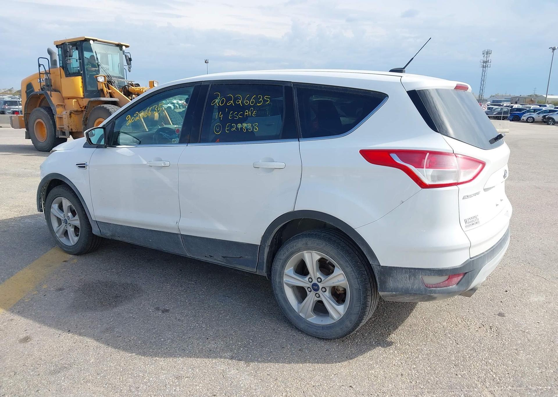 2014 FORD ESCAPE SE