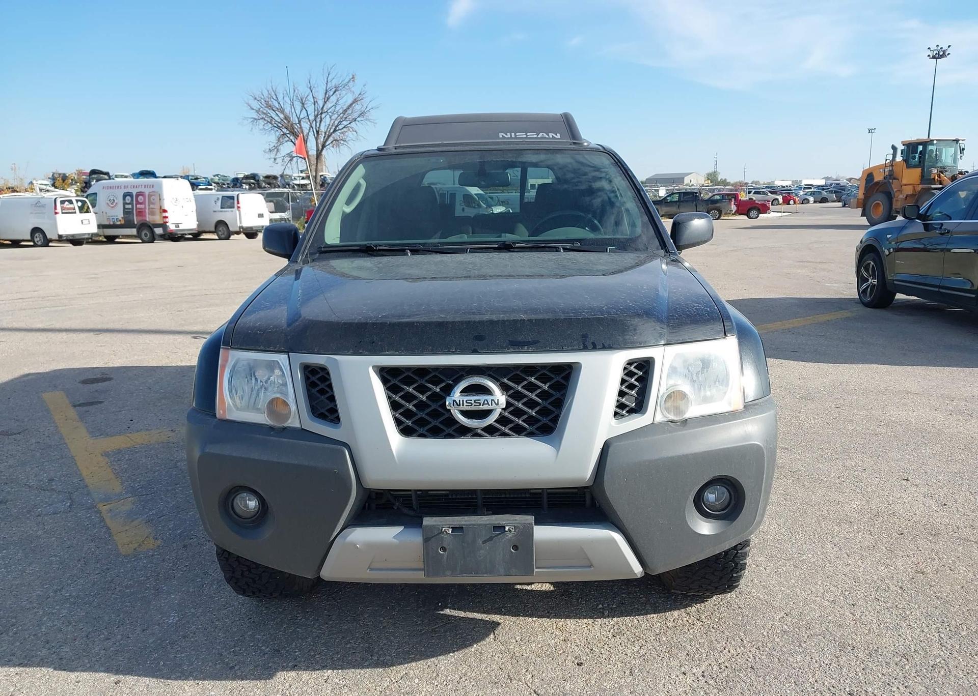 2010 NISSAN XTERRA SE