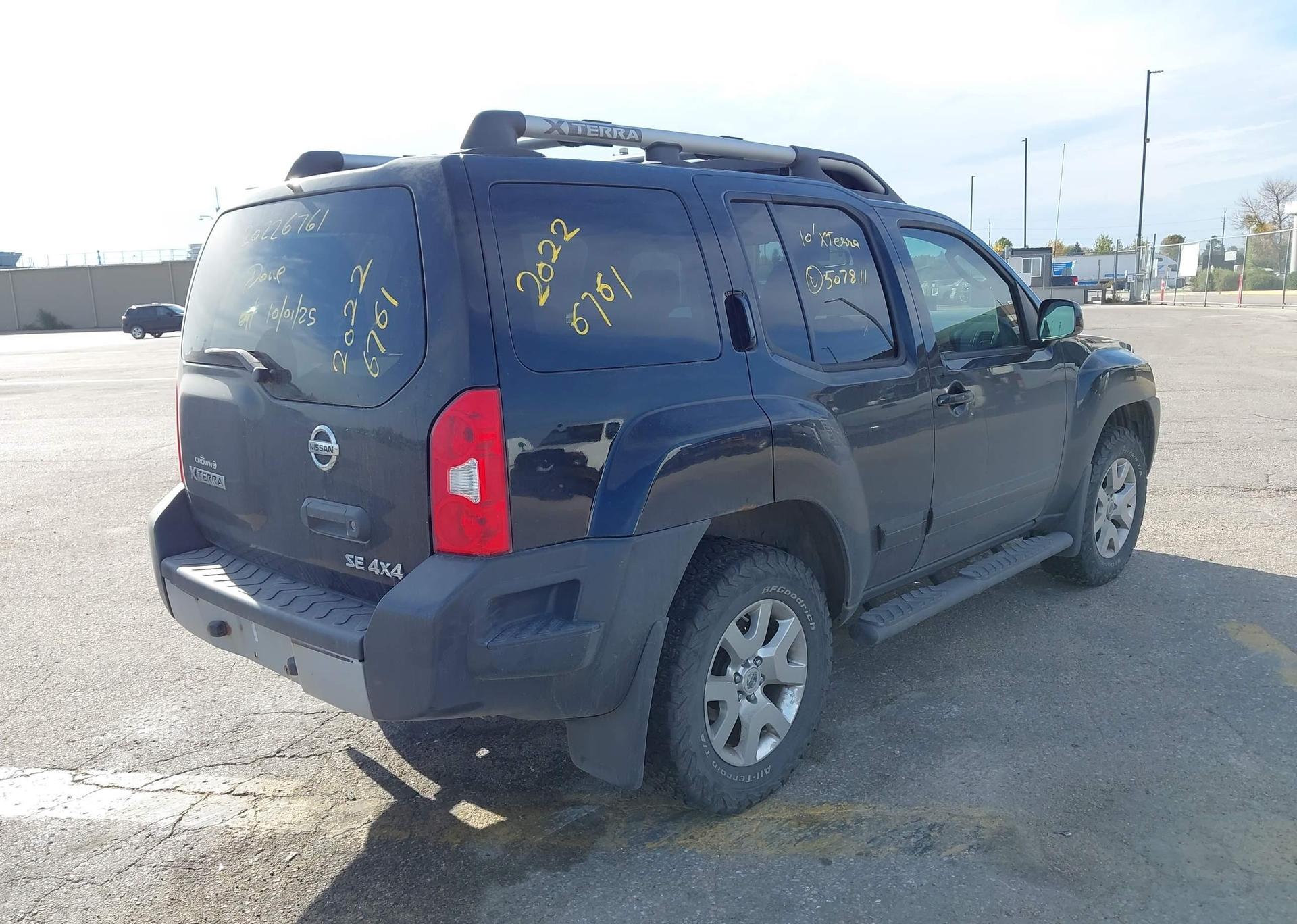 2010 NISSAN XTERRA SE