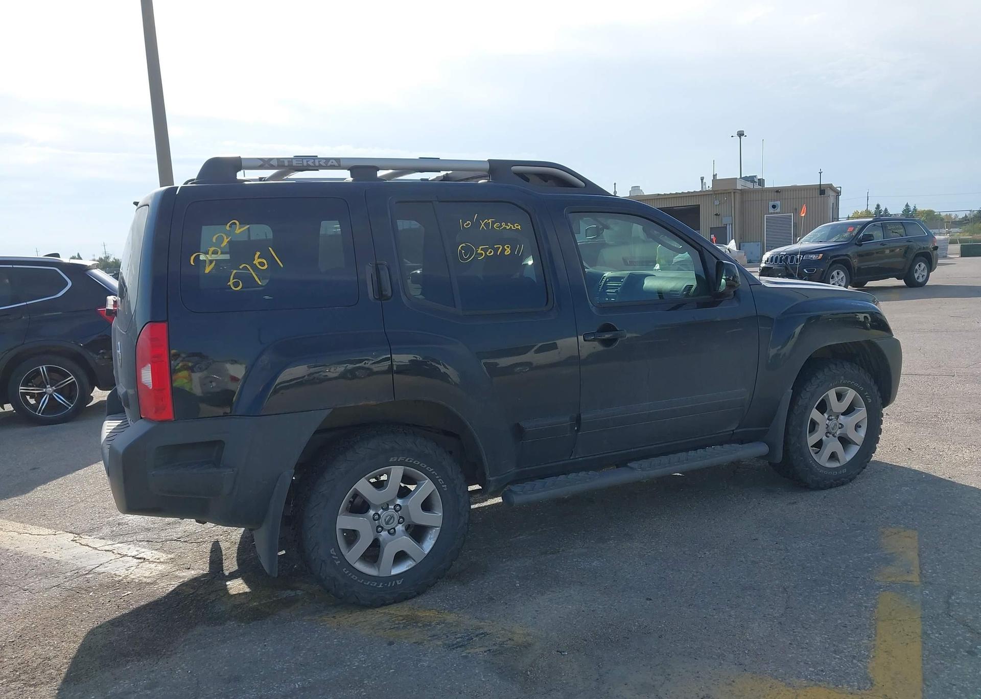 2010 NISSAN XTERRA SE
