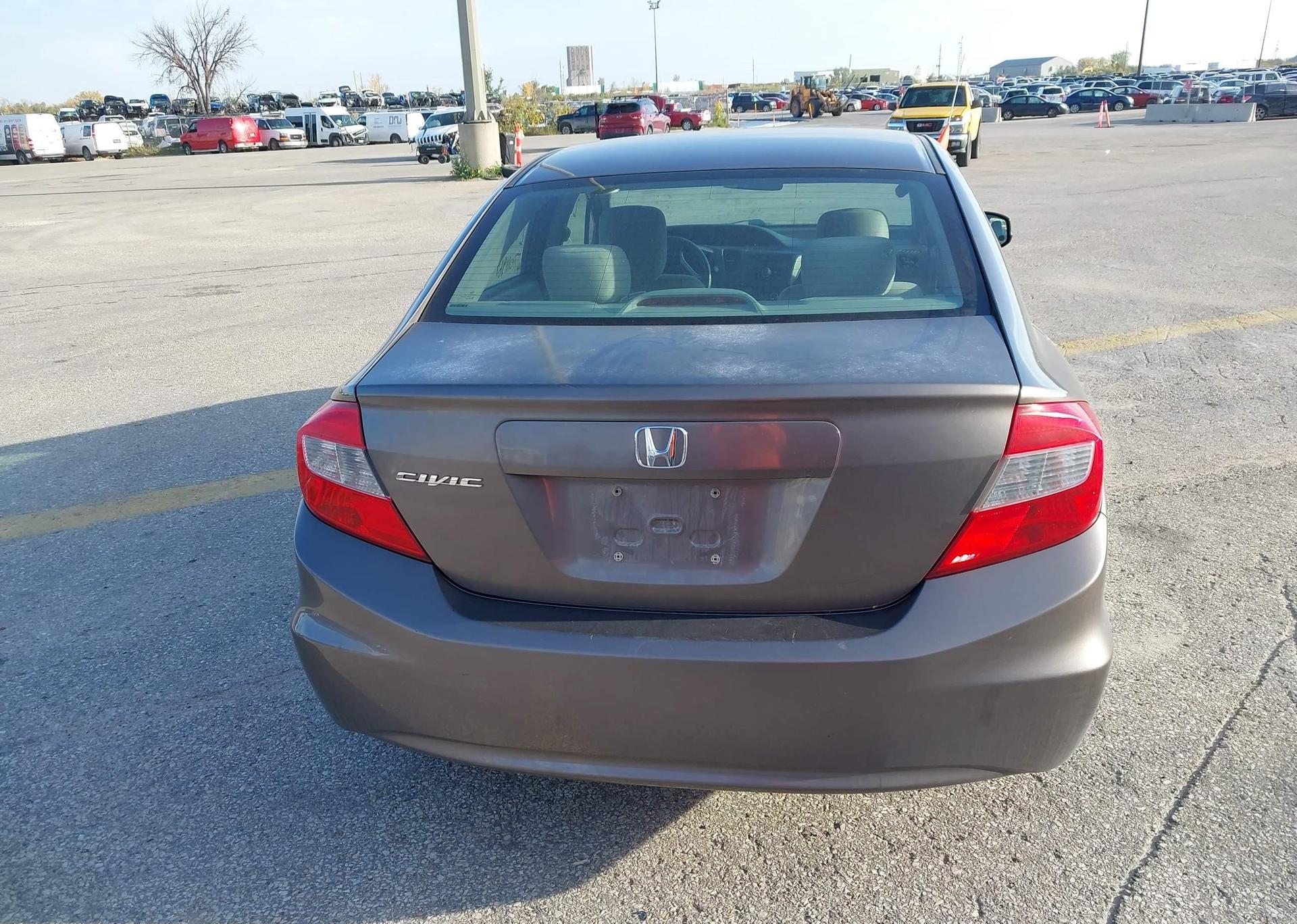2012 HONDA CIVIC LX