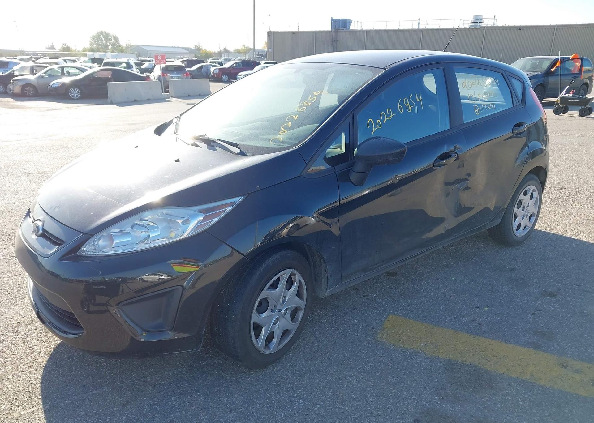 2013 FORD FIESTA S