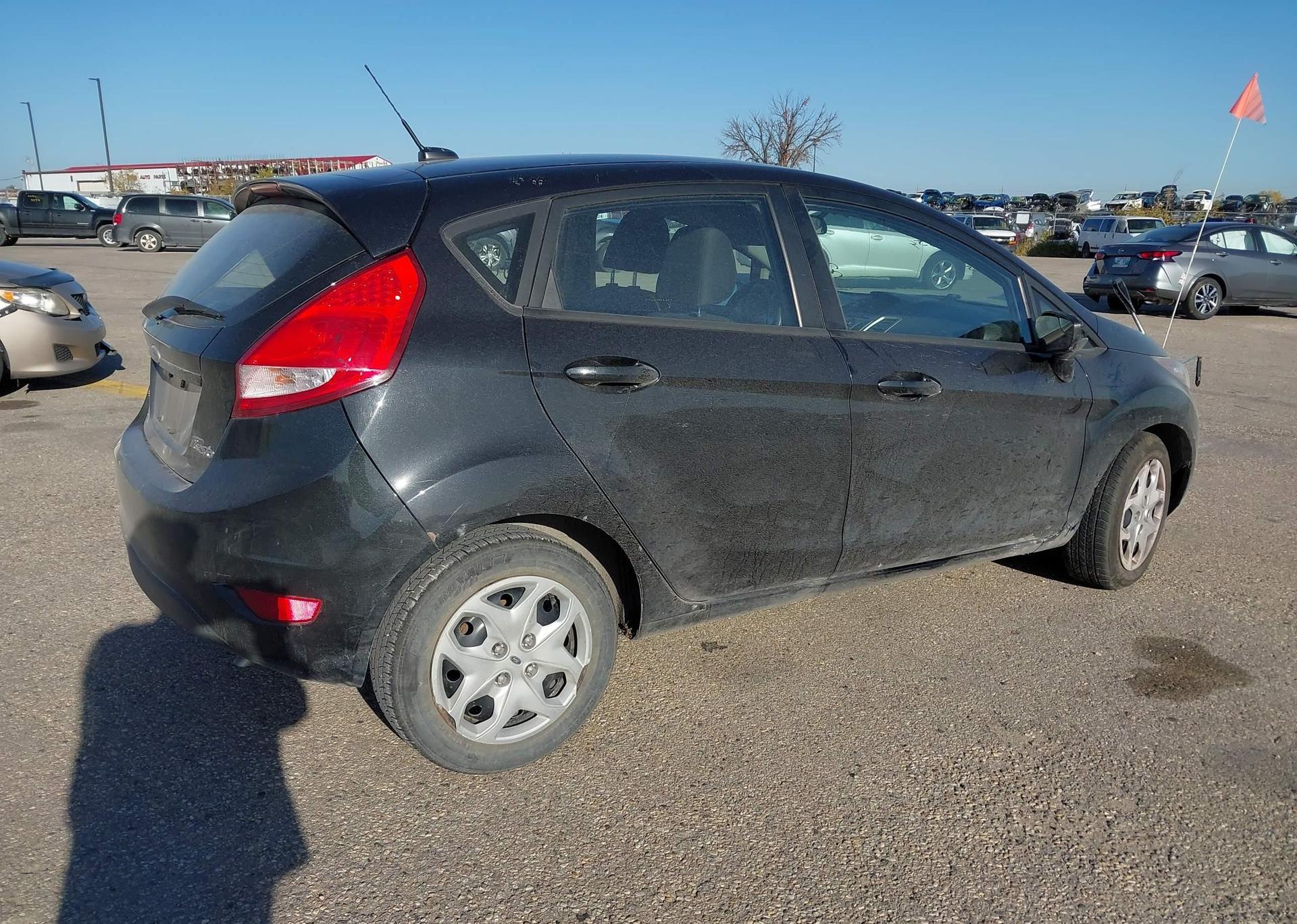 2013 FORD FIESTA S