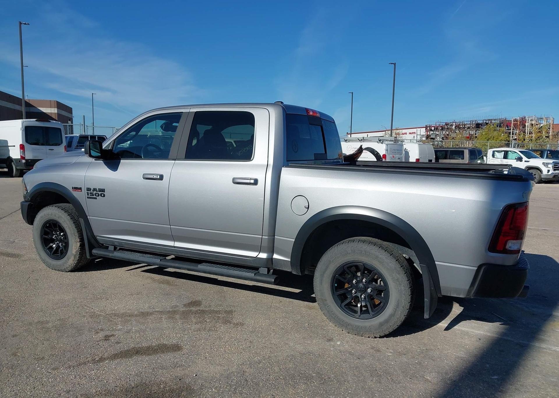 2022 DODGE RAM 1500 SLT CREW CAB