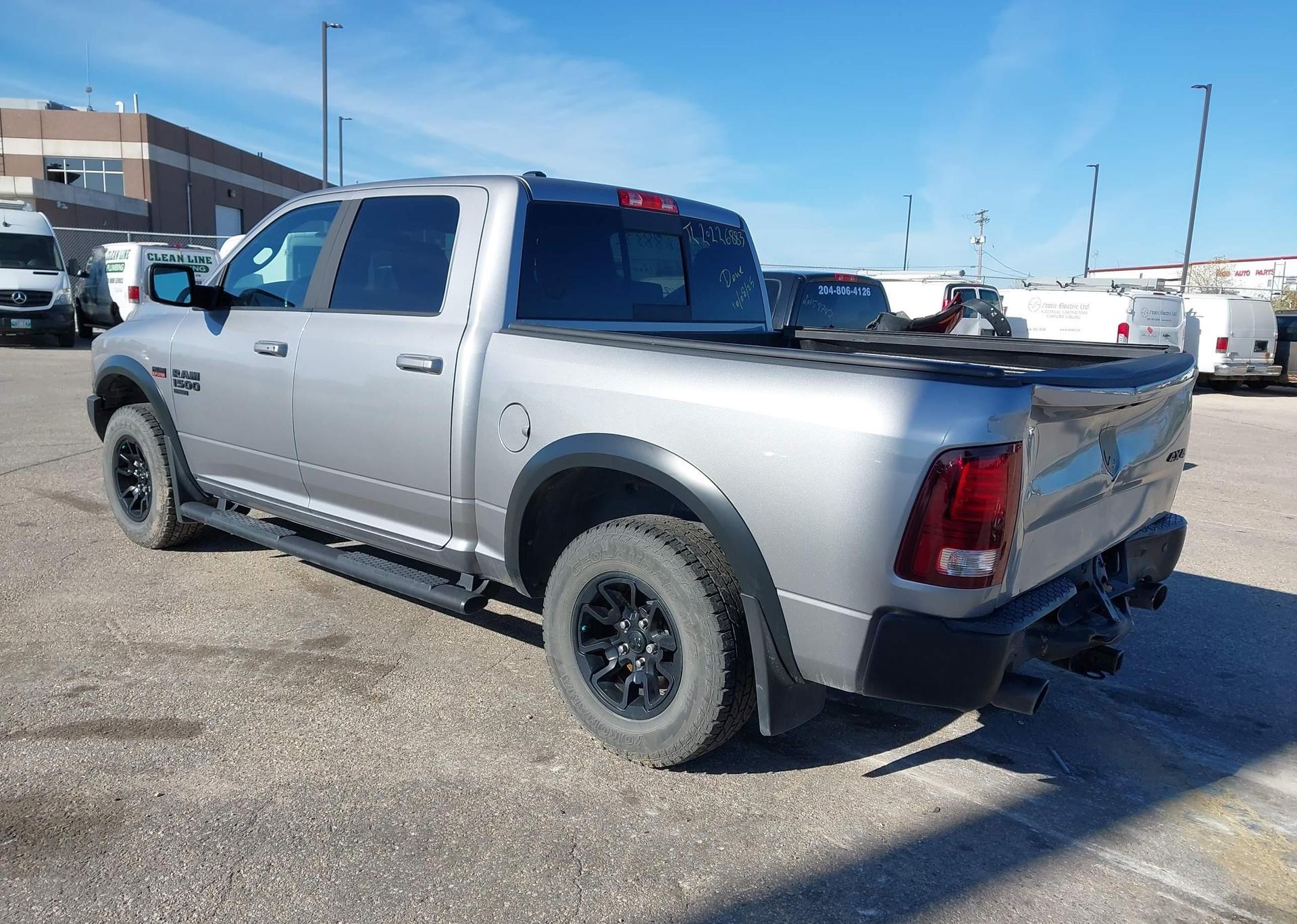 2022 DODGE RAM 1500 SLT CREW CAB