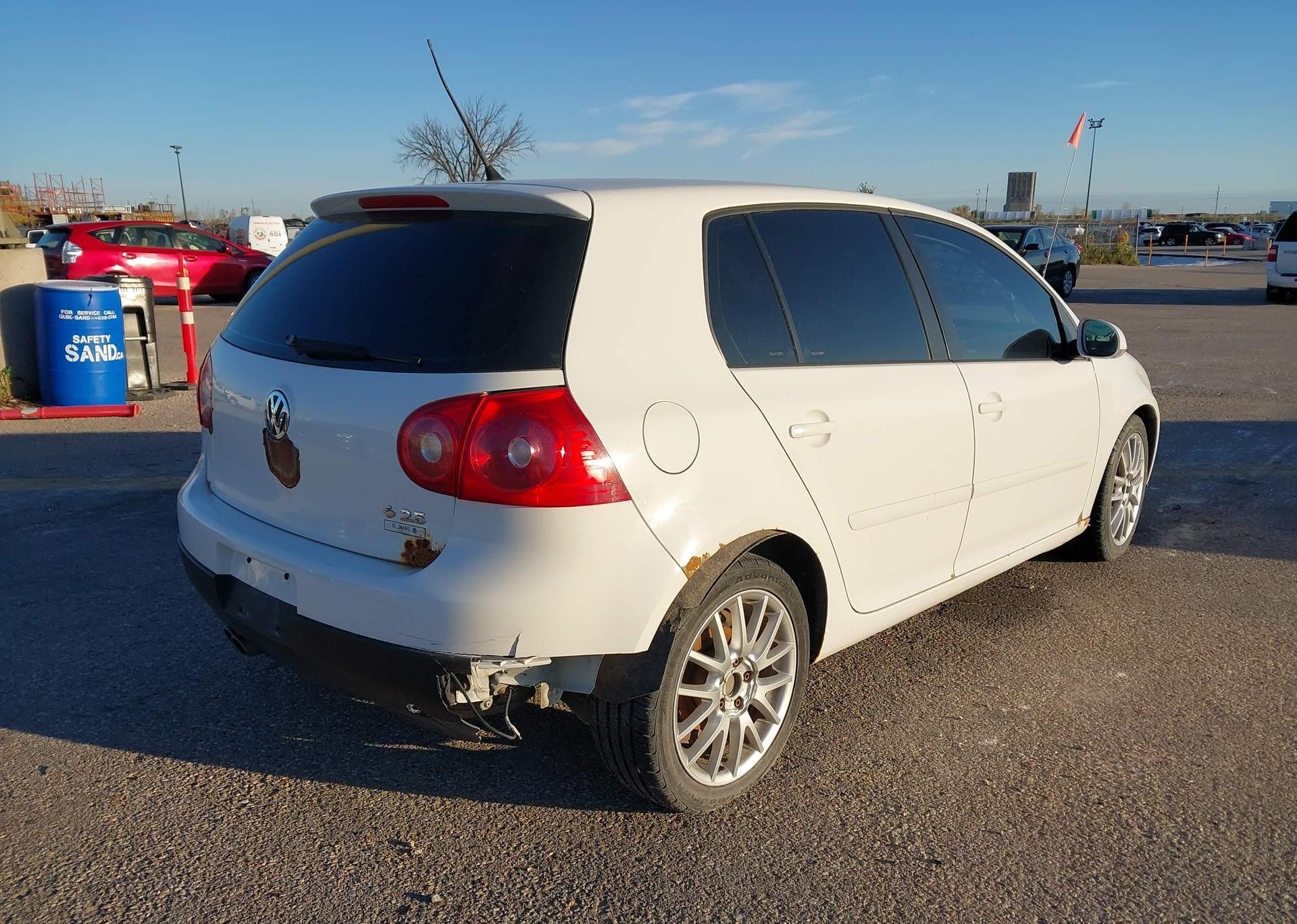 2009 VOLKSWAGEN RABBIT 2.5