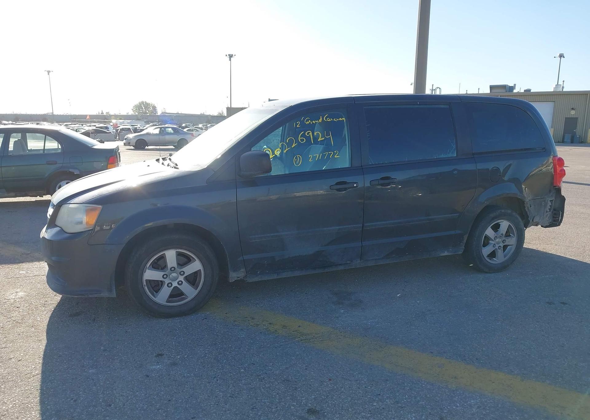 2012 DODGE GRAND CARAVAN SE