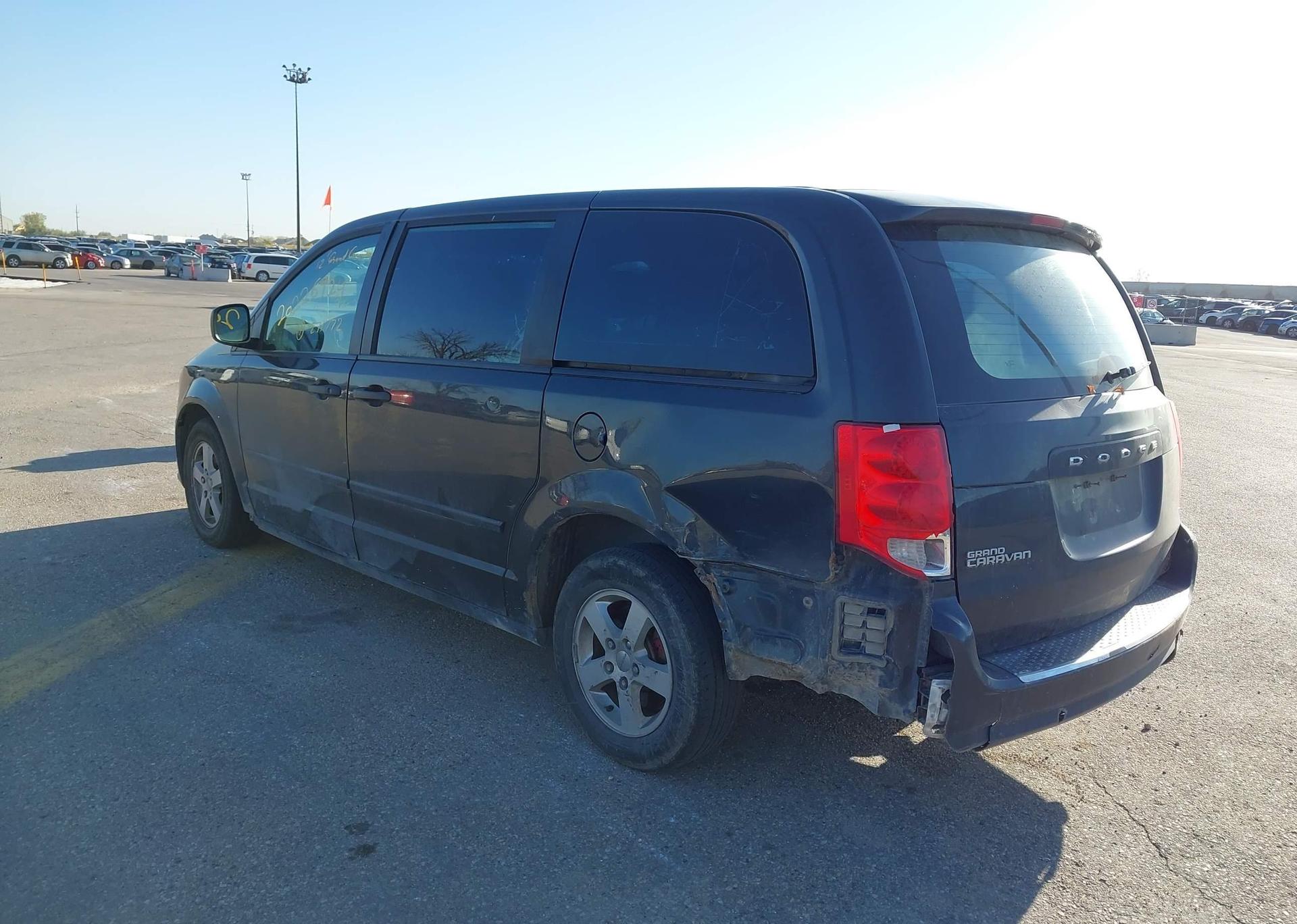 2012 DODGE GRAND CARAVAN SE