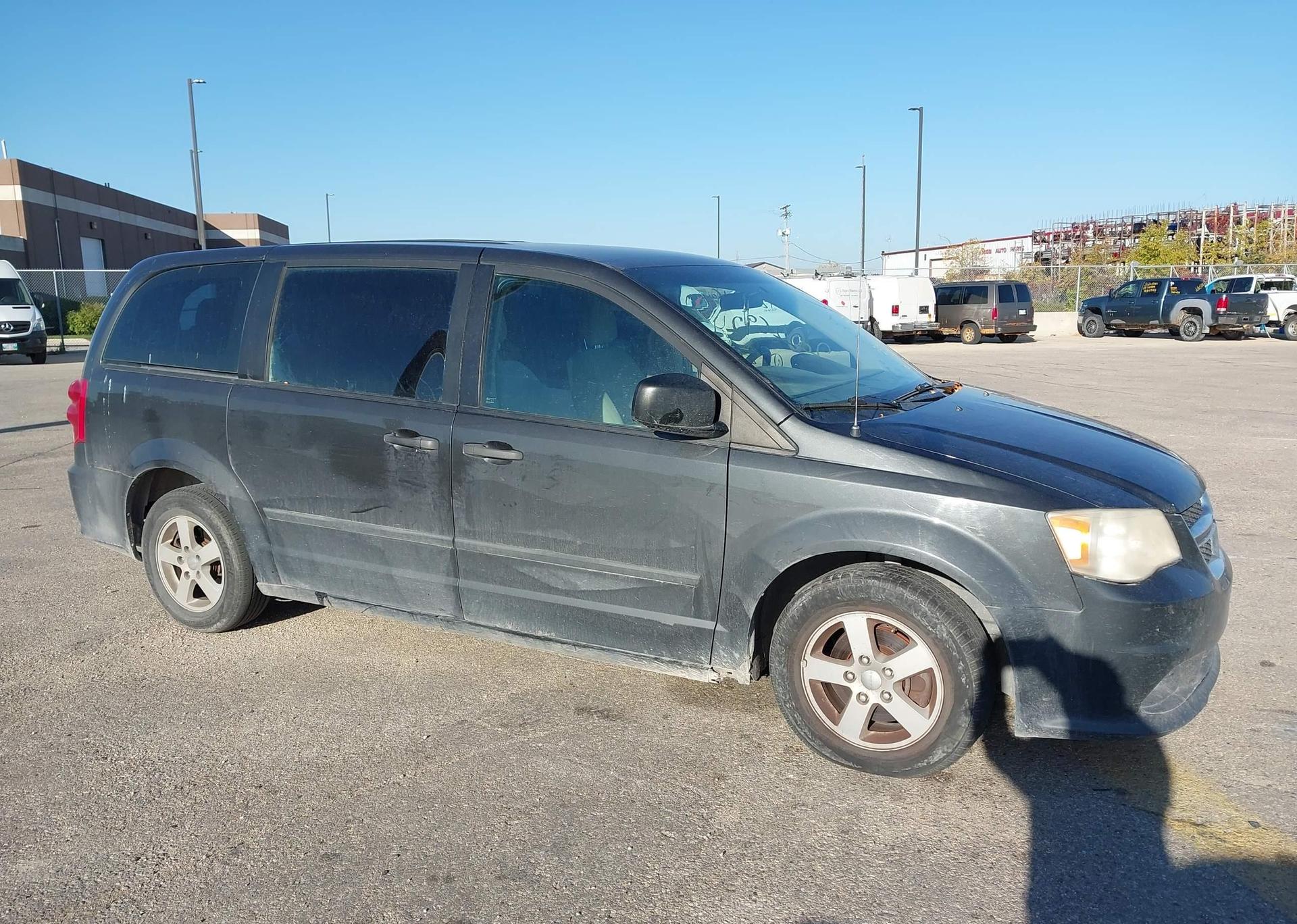 2012 DODGE GRAND CARAVAN SE