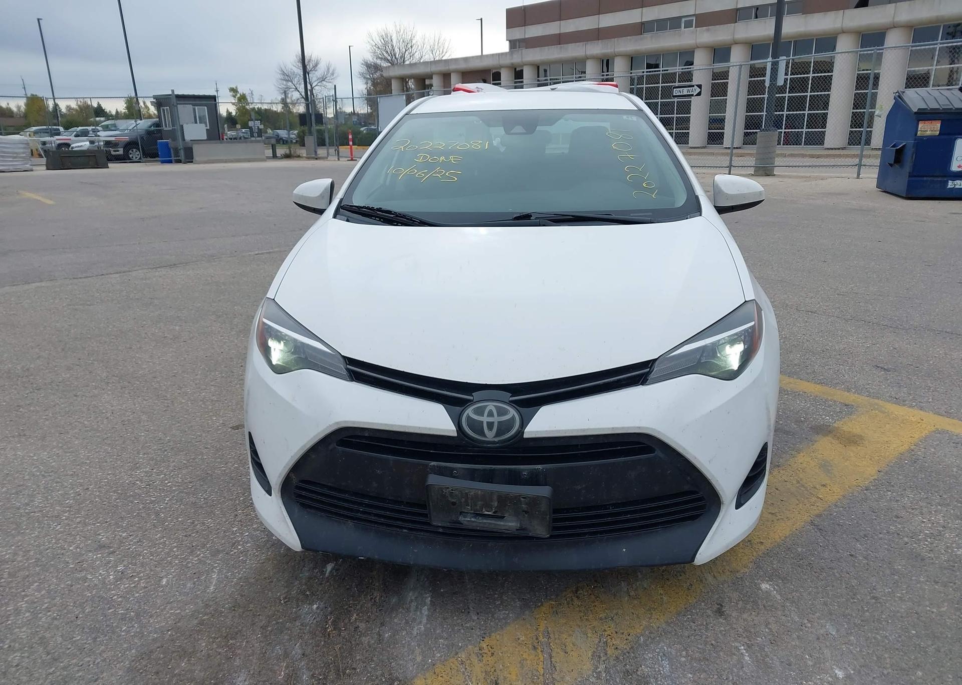 2017 TOYOTA COROLLA LE