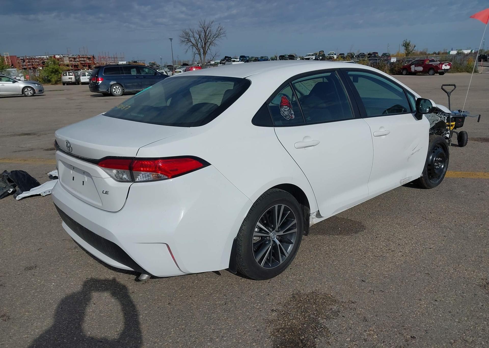 2022 TOYOTA COROLLA LE