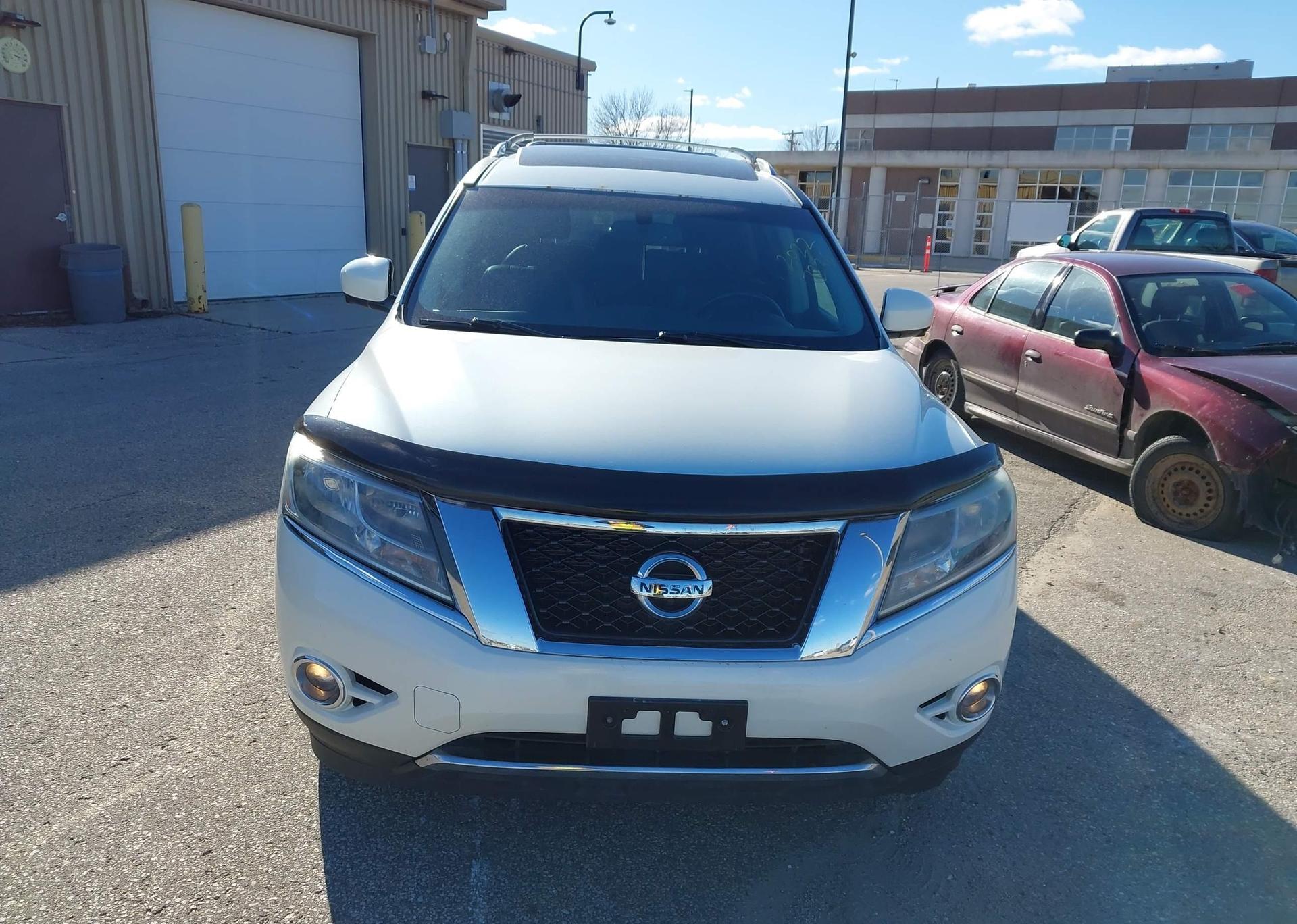 2015 NISSAN PATHFINDER PLATINUM