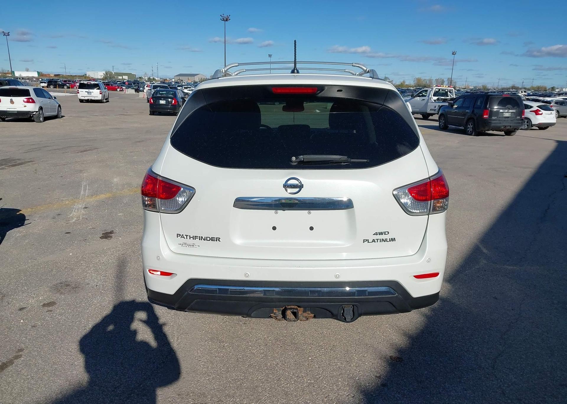 2015 NISSAN PATHFINDER PLATINUM