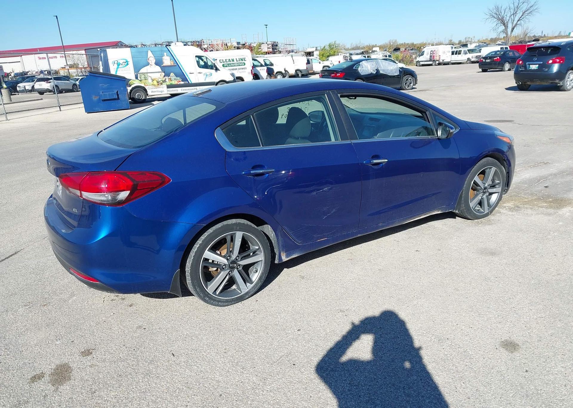 2017 KIA FORTE EX