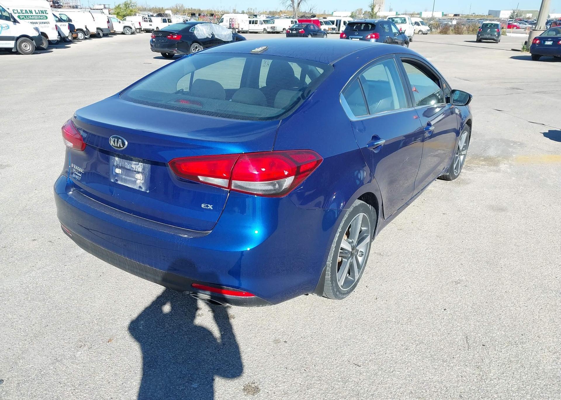 2017 KIA FORTE EX