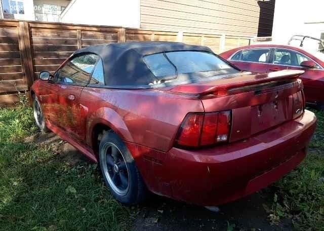 2001 FORD MUSTANG