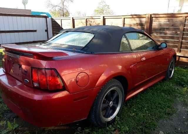 2001 FORD MUSTANG