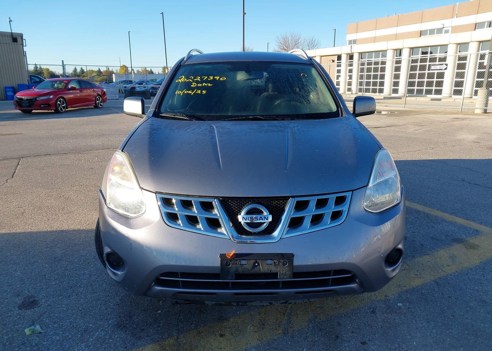 2011 NISSAN ROGUE SV
