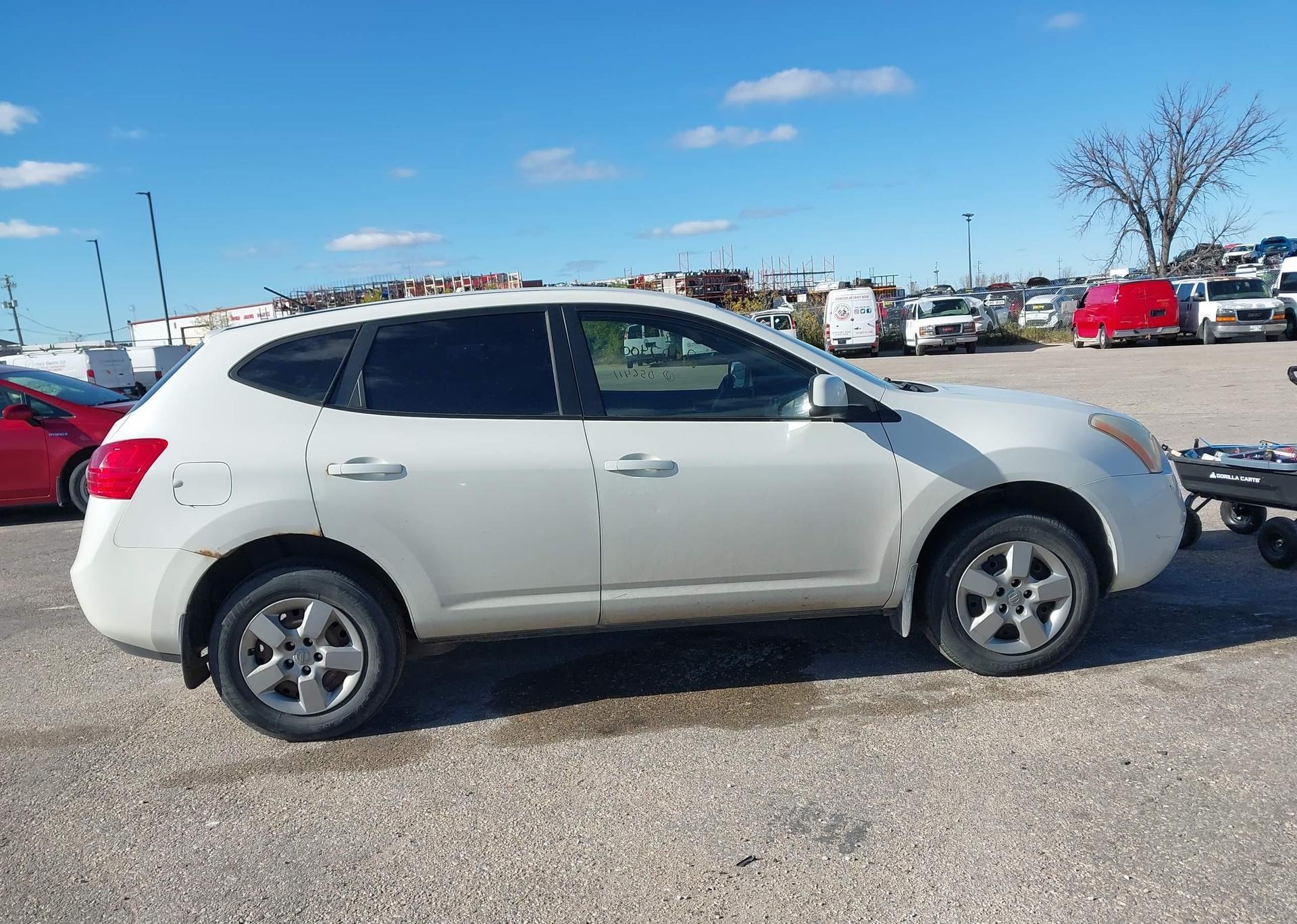 2009 NISSAN ROGUE S