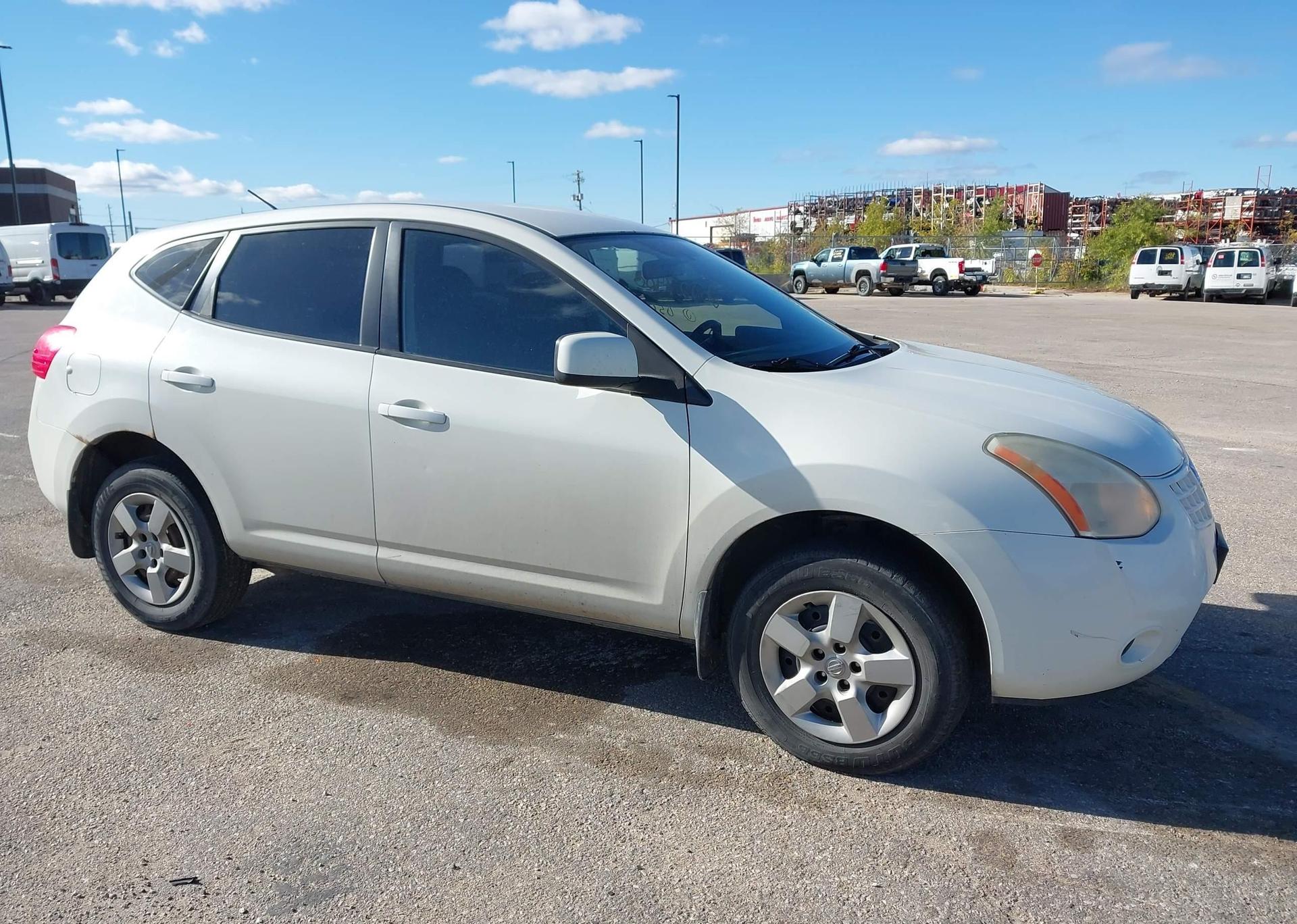 2009 NISSAN ROGUE S