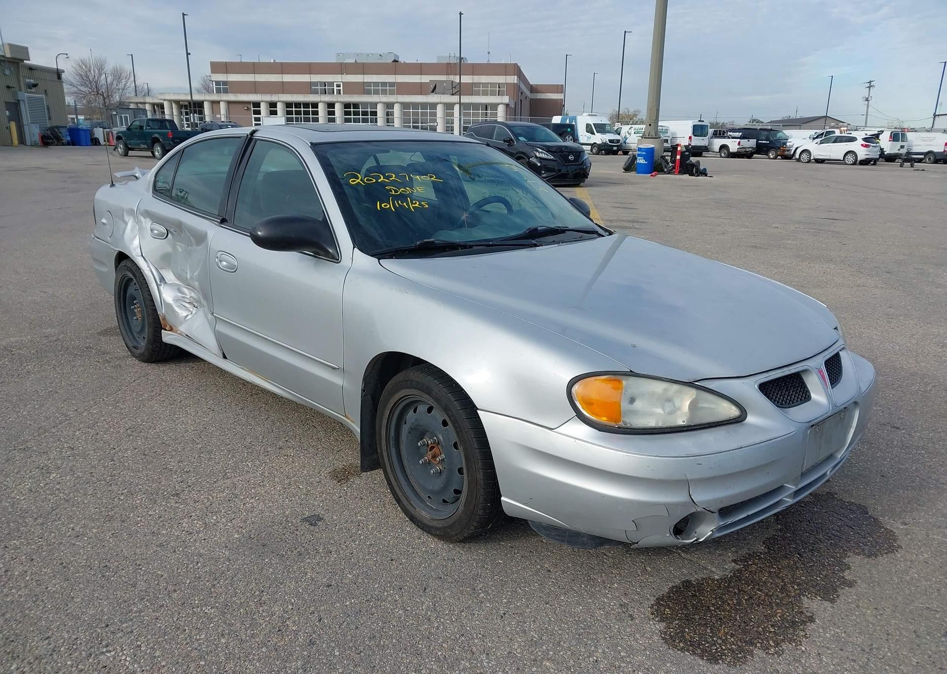 2004 PONTIAC GRAND AM SE