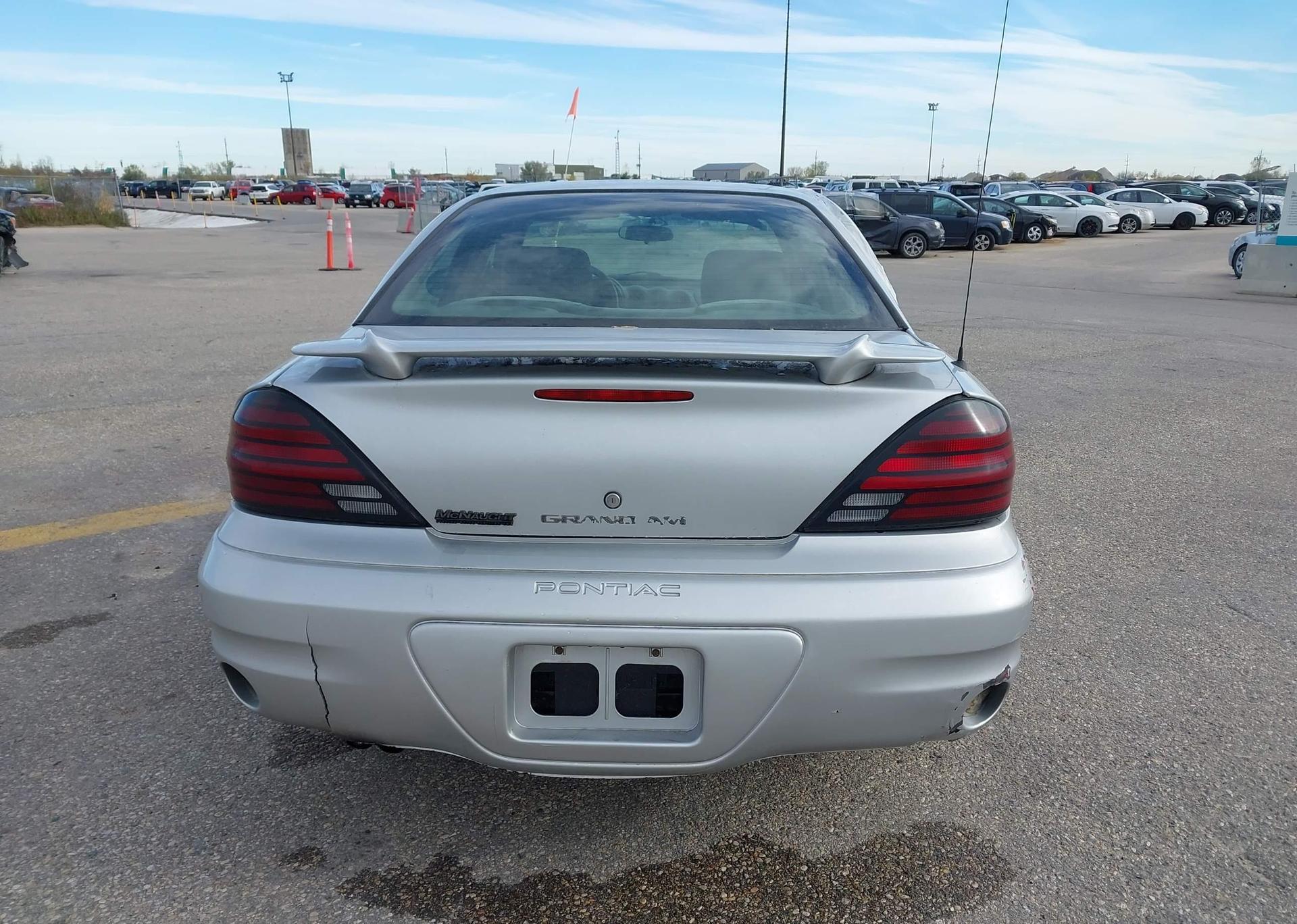 2004 PONTIAC GRAND AM SE
