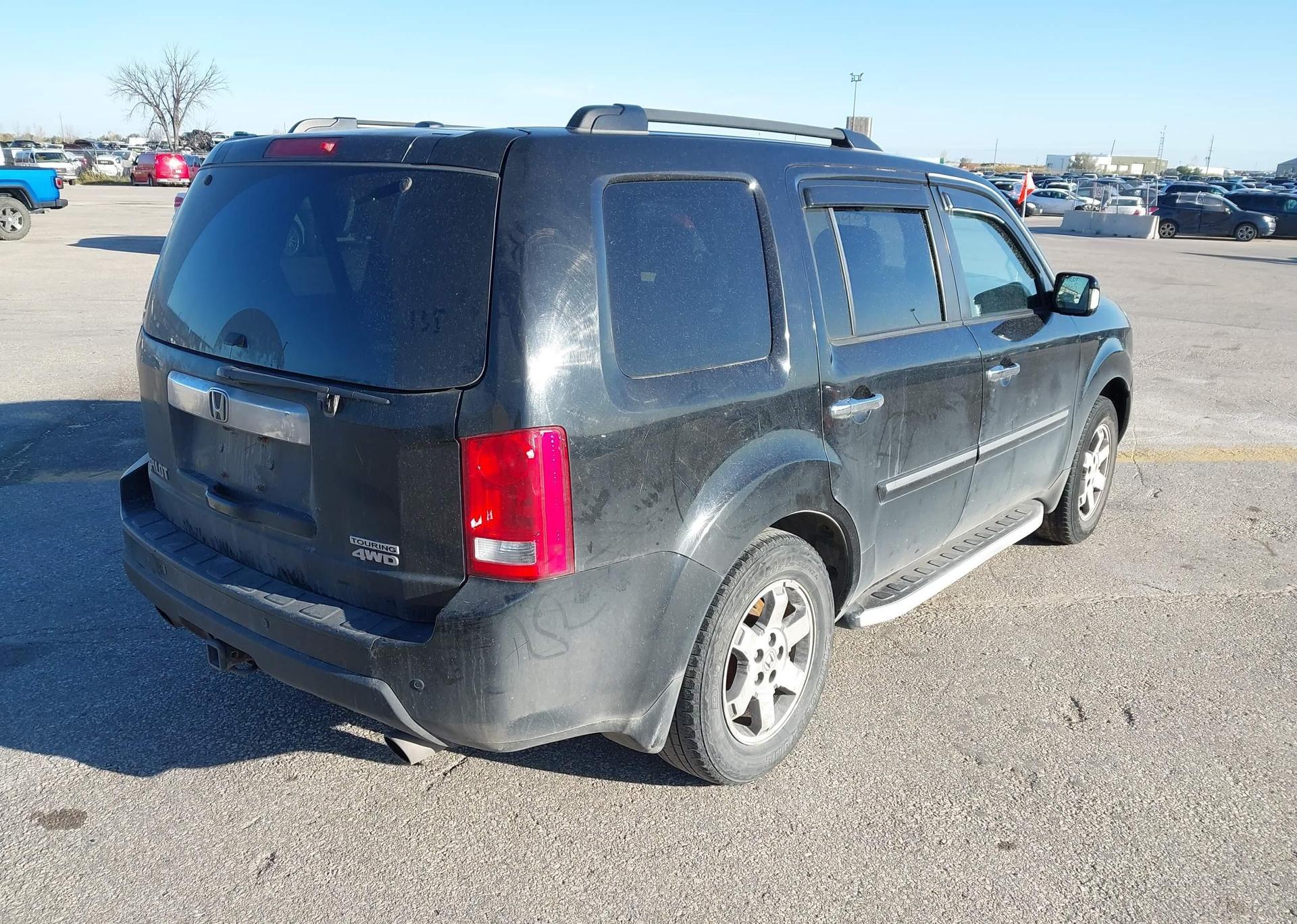 2011 HONDA PILOT TOURING
