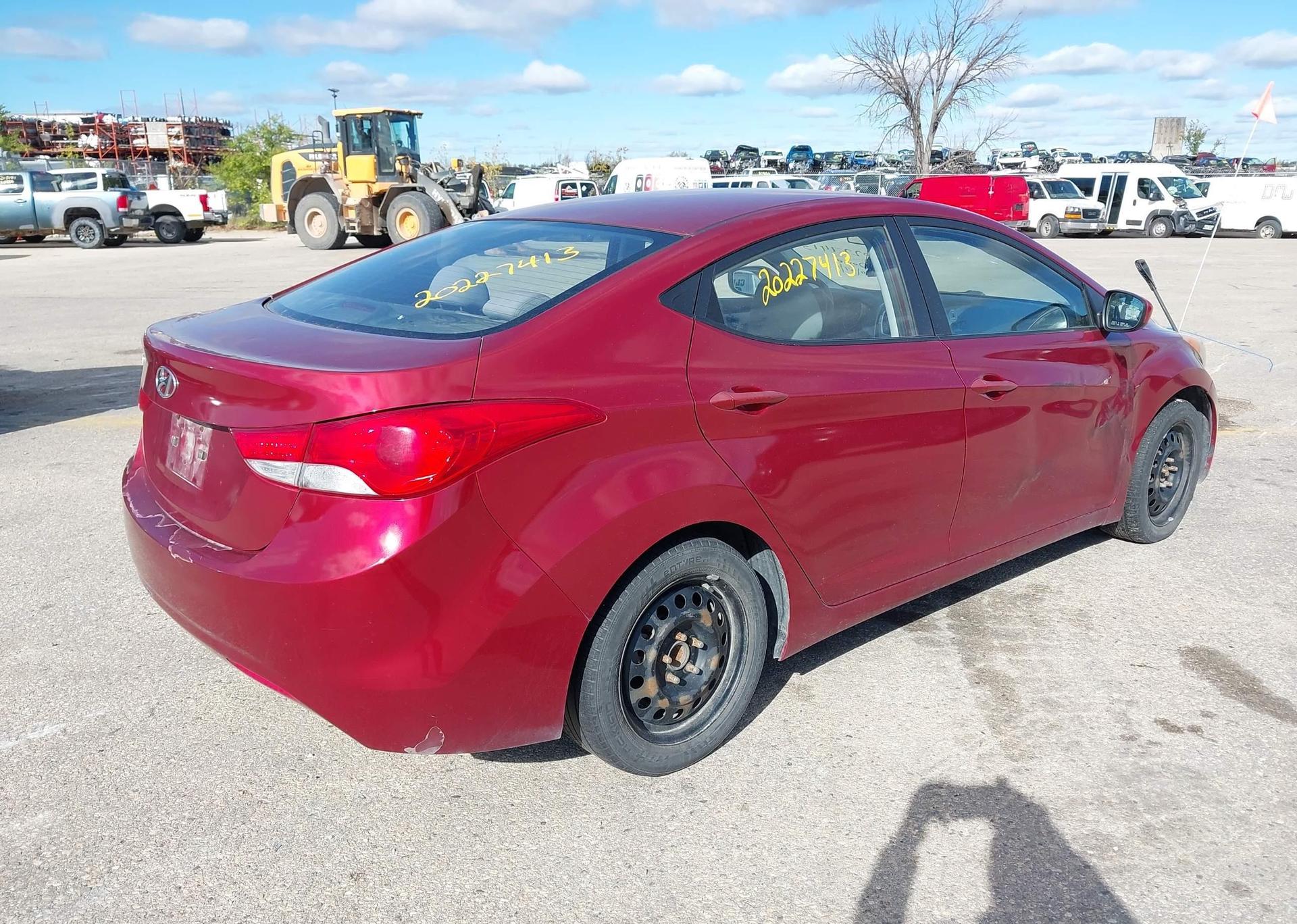 2011 HYUNDAI ELANTRA GL