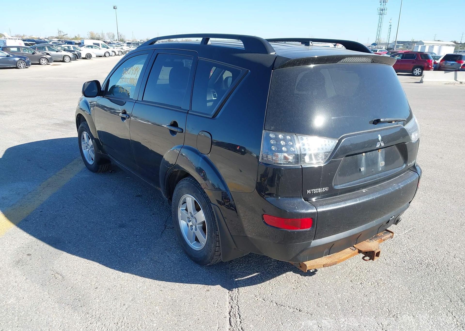 2008 MITSUBISHI OUTLANDER ES
