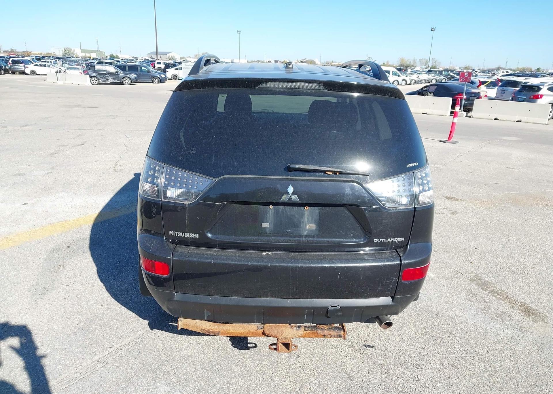 2008 MITSUBISHI OUTLANDER ES