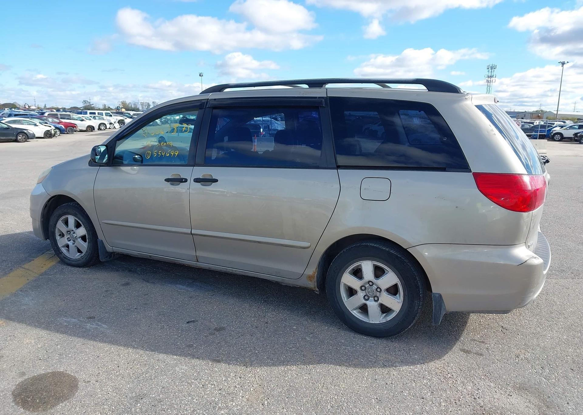 2006 TOYOTA SIENNA CE V6