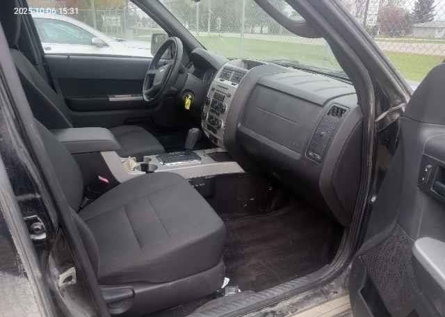 2010 FORD ESCAPE XLT AUTOMATIC