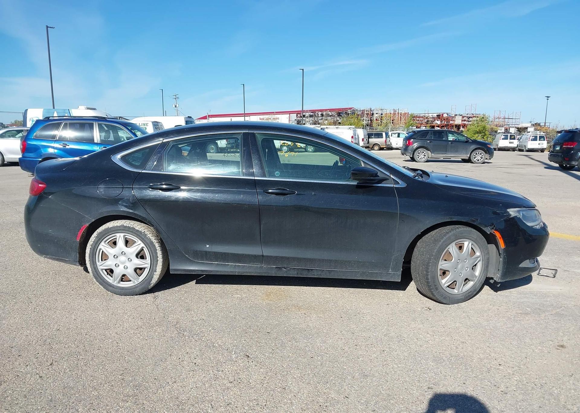 2016 CHRYSLER 200 LIMITED