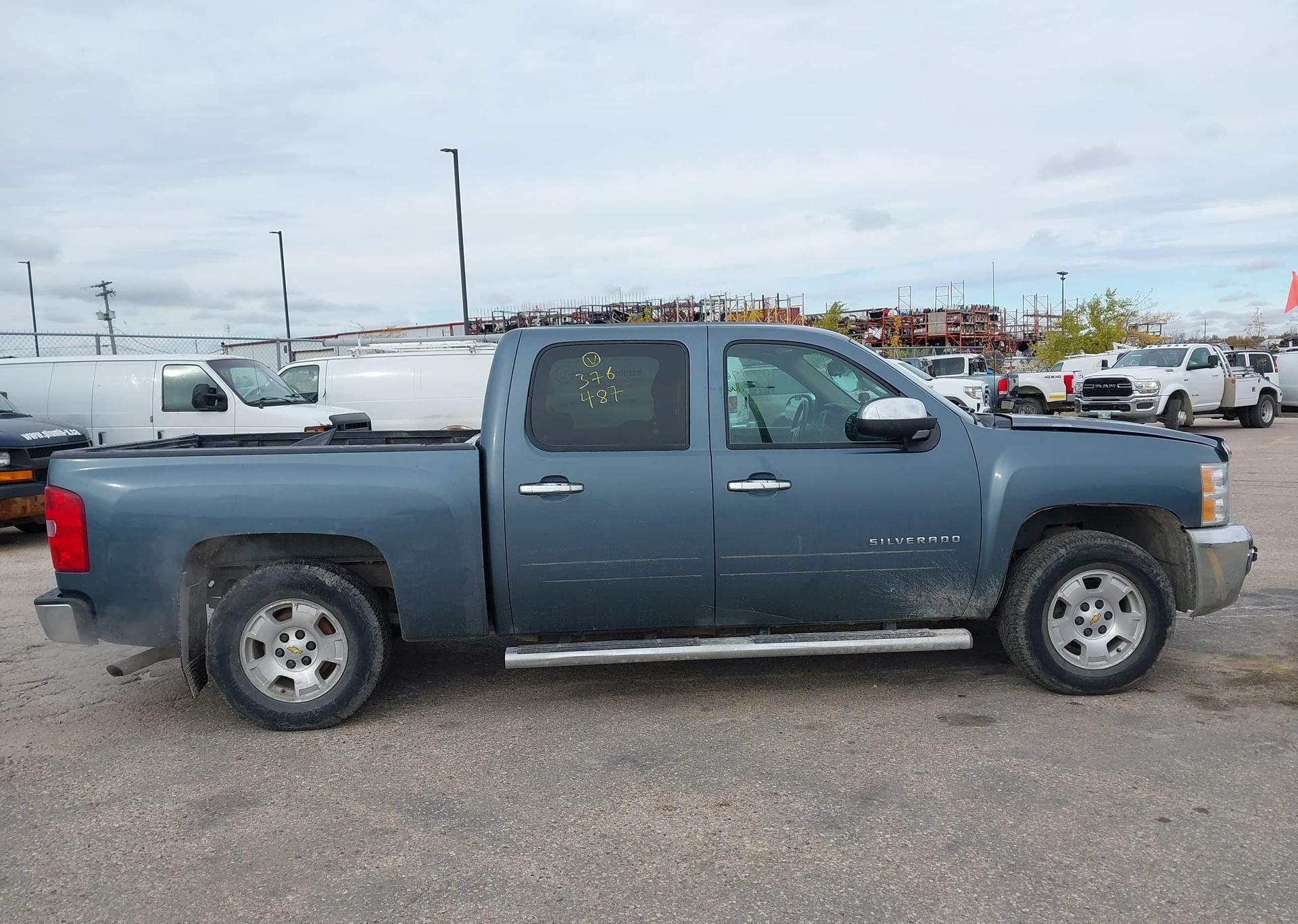 2013 CHEVROLET SILVERADO 1500 LS CREW CAB