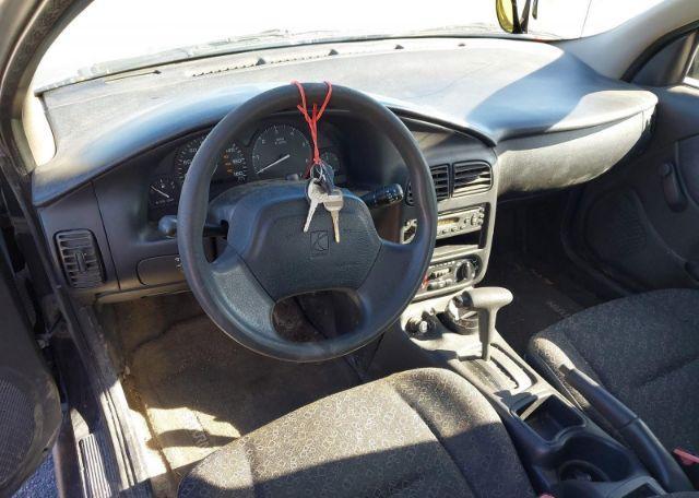 2002 SATURN SL1