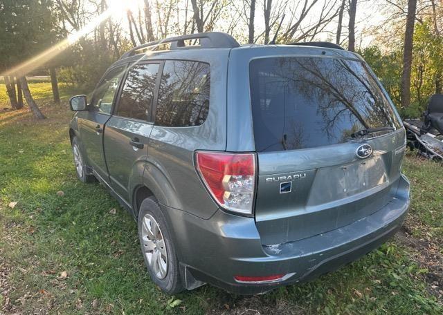2010 SUBARU FORESTER 2.5 X