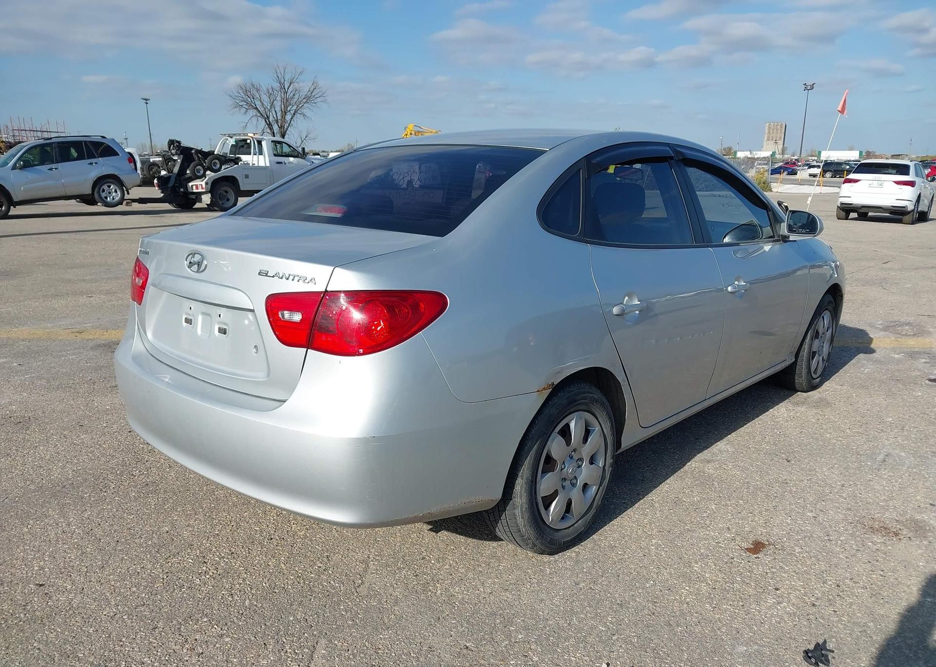 2009 HYUNDAI ELANTRA GL