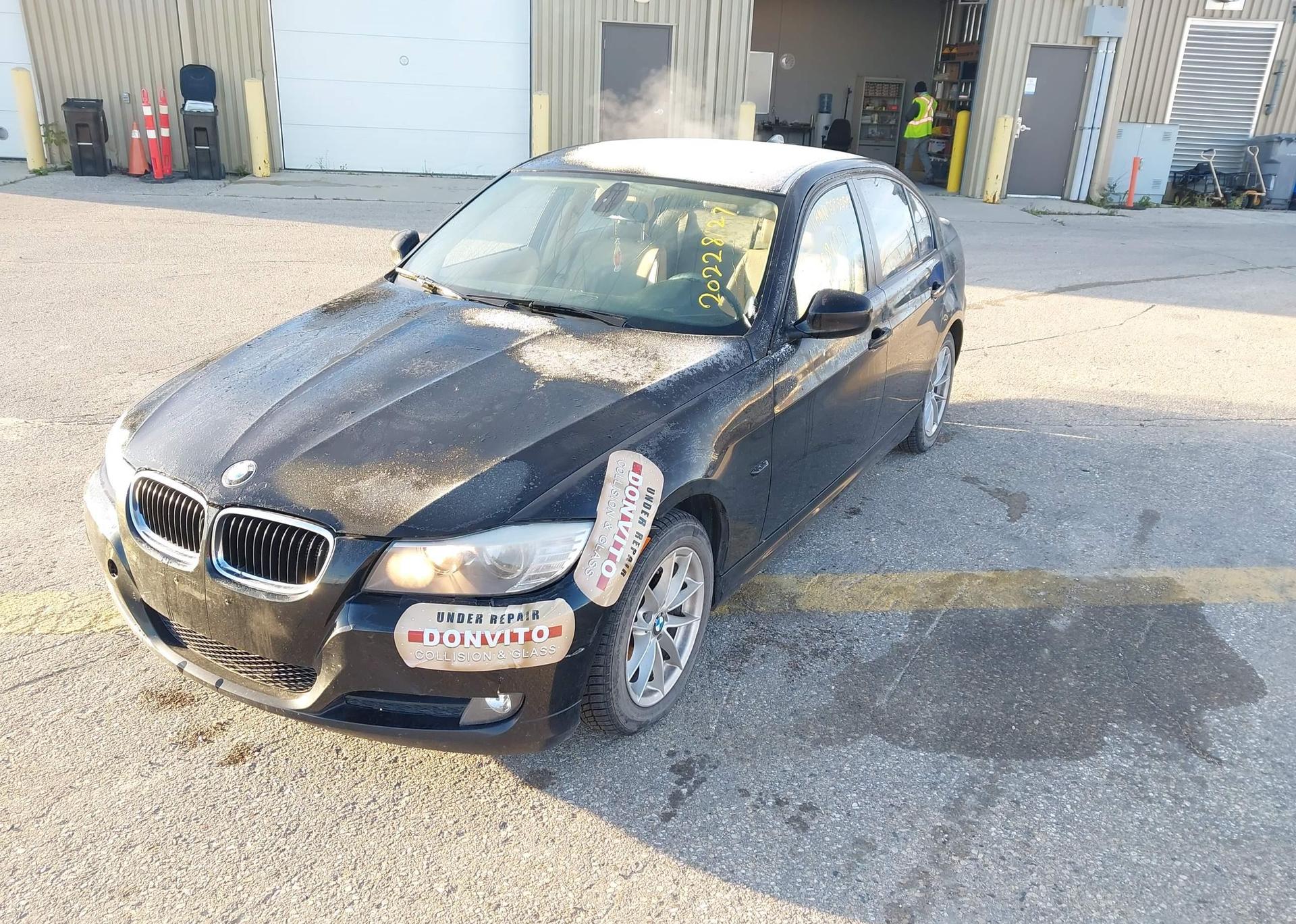 2011 BMW 323I