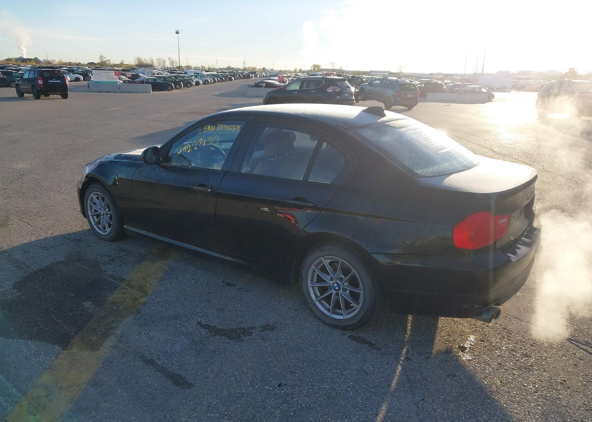 2011 BMW 323I