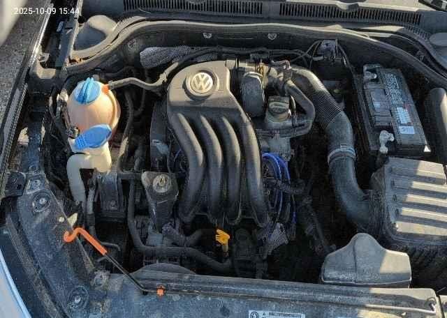 2013 VOLKSWAGEN JETTA 2.0