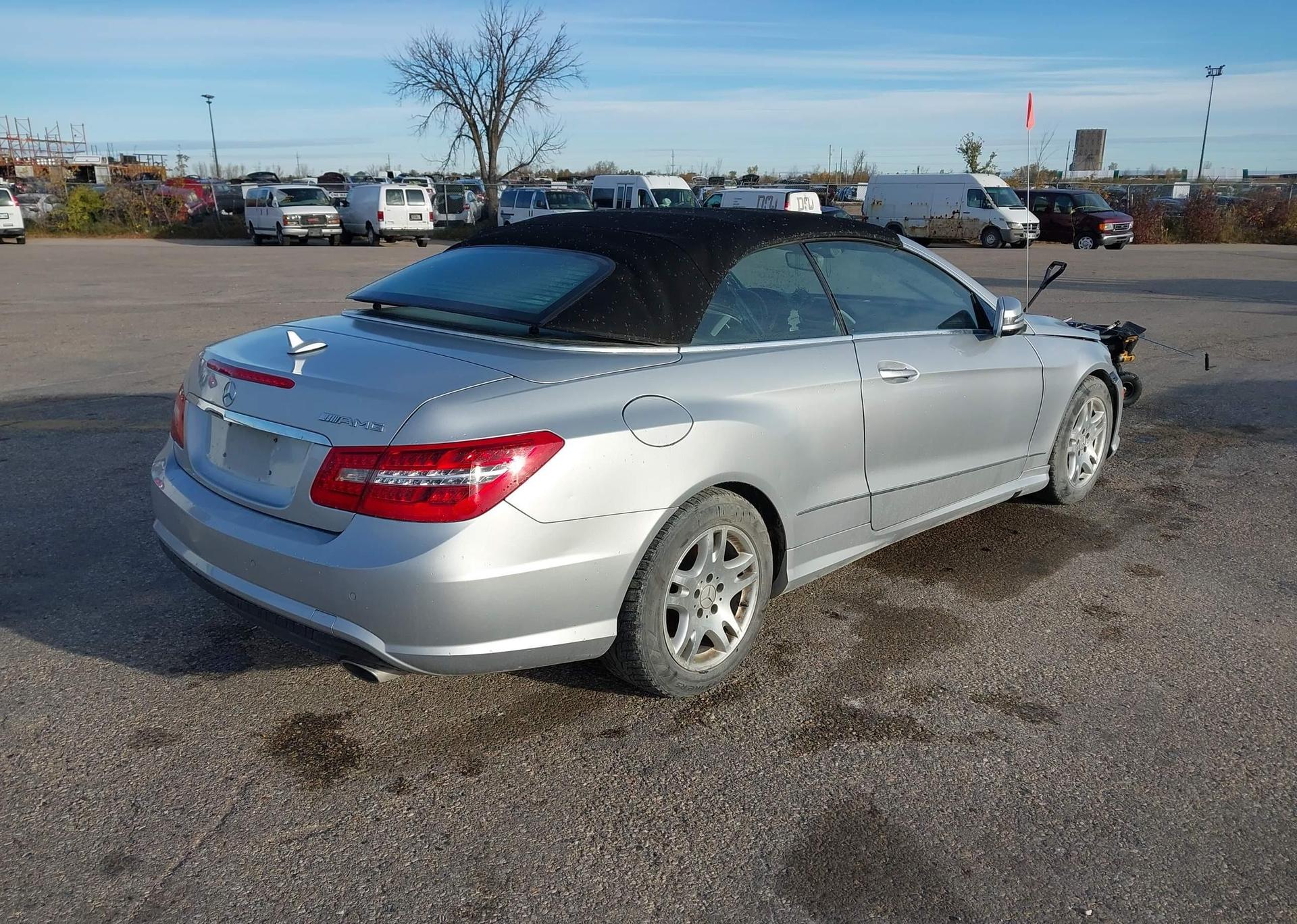 2011 MERCEDES-BENZ E350