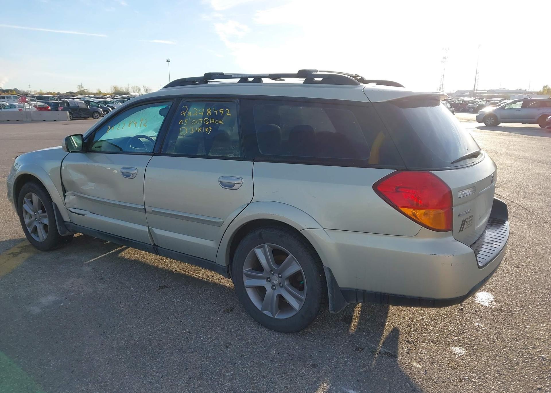 2005 SUBARU OUTBACK 3.0R VDC
