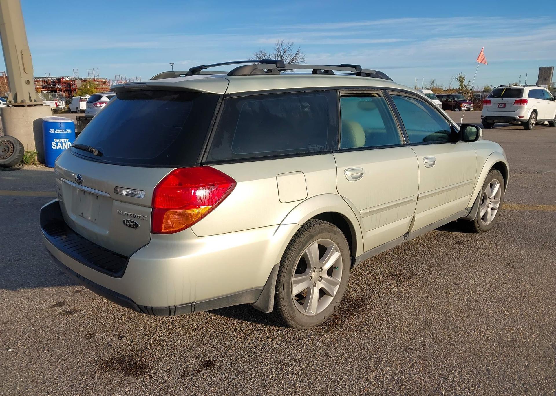 2005 SUBARU OUTBACK 3.0R VDC