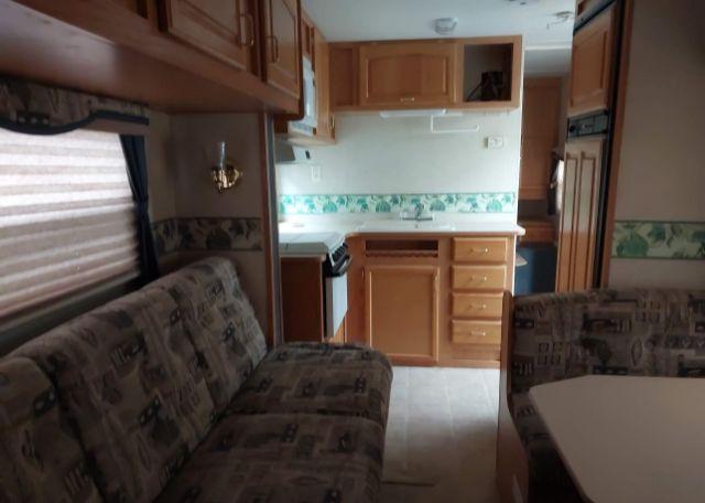 2003 JAYCO JAYCO QUEST TRAVEL TRAILER