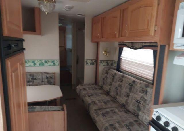 2003 JAYCO JAYCO QUEST TRAVEL TRAILER